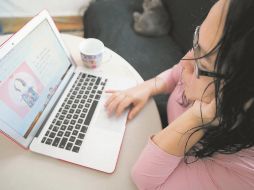 La empresa se compromete a establecer horarios y respetar la desconexión de los trabajadores; los empleados deben garantizar el tiempo laboral. EL INFORMADOR/ Archivo