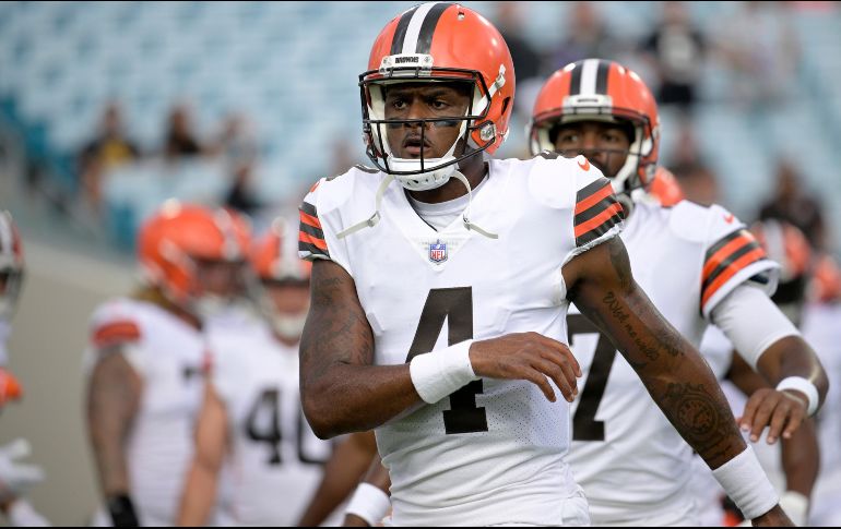 DESHAUN WATSON. El jugador, que ha negado las acusaciones, llegó a un acuerdo con una veintena de las masajistas para resolver las denuncias. AP / ARCHIVO