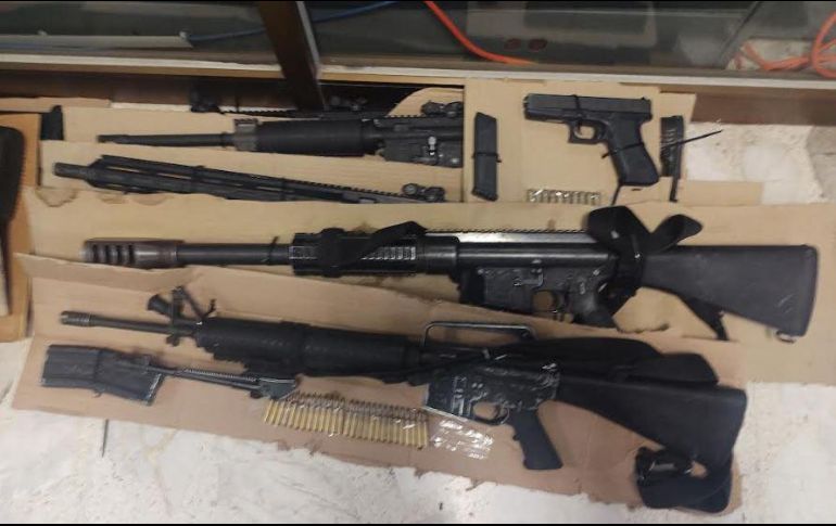 Los cinco sujetos fueron presentados ante la Fiscalía General de la República, a través de la Fiscalía Especializada de Control Regional. ESPECIAL /