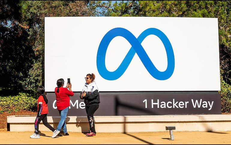 La baja se da después de repetidas violaciones a las normas de Meta sobre desinformación. AFP/ARCHIVO