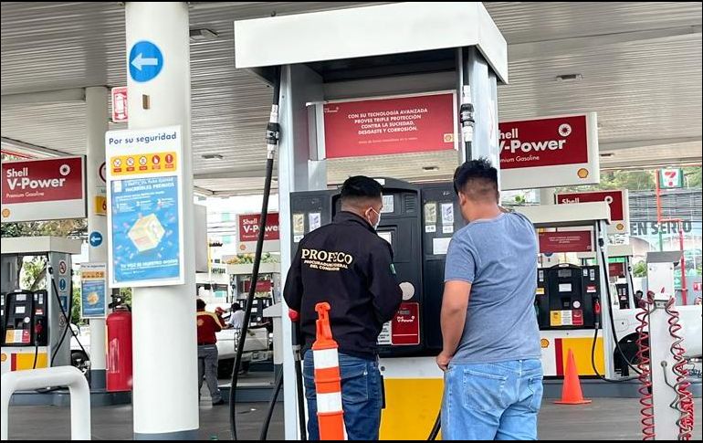 La gasolina regular se encuentra en la ZMG en más de 24 pesos el litro. EL INFORMADOR/ J. VELAZCO
