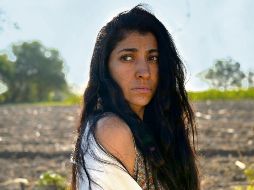 La actriz encarna a “Malena”, una mujer que busca con desesperación a su esposo desaparecido. CORTESÍA