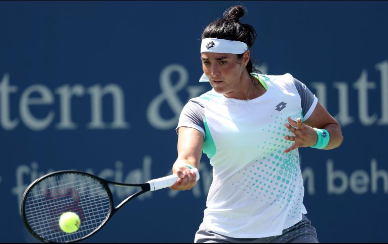 Ons Jabeur es una de las jugadoras que más sorpresa ha causado en el circuito, y participará en el Guadalajara OPEN AKRON. AFP / M. Stockman