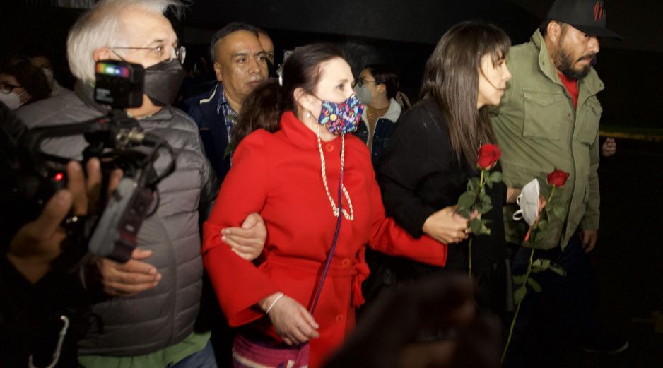 Hoy Rosario Robles Berlanga, exsecretaria de Sedesol y Sedatu en el gobierno de Enrique Peña Nieto, está libre; salió anoche del penal de Santa Martha Acatitla. SUN / G. Espinosa