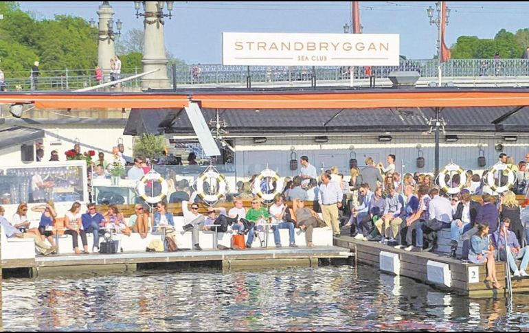 Después de trabajar, en el verano sueco todavía queda mucha luz del día para hacer actividades al aire libre. ESPECIAL