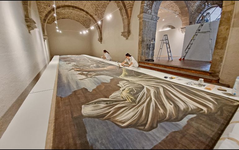 El mural del maestro Flores destaca por su detalle y tamaño, pues mide 15 x 2.8 m. CORTESÍA