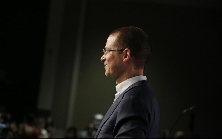 En un video publicado en Twitter, Anaya dijo que lo que realmente le importa a López Obrador, es 