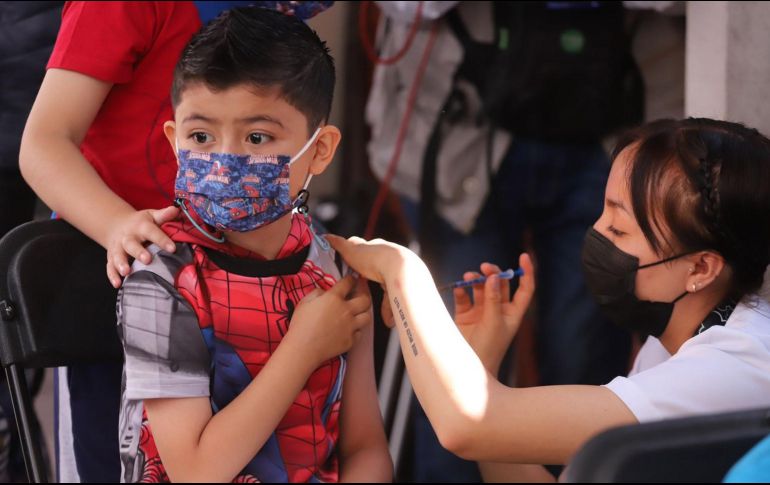 En Jalisco se aplicaron 90 mil 968 dosis de vacunas a menores de cinco a once años. SUN/ARCHIVO