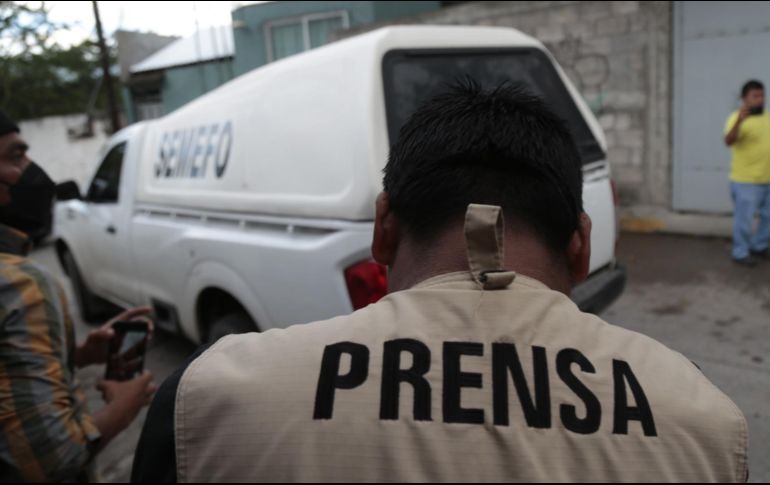 Con el asesinato del periodista Fredid Román, en Guerrero, en lo que va del año han sido asesinados 15 periodistas en el país.  EFE / J. de la Cruz