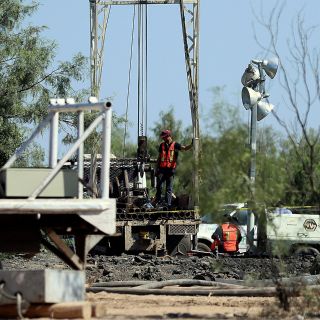 Analizan construir un tajo abierto para rescatar a los 10 mineros