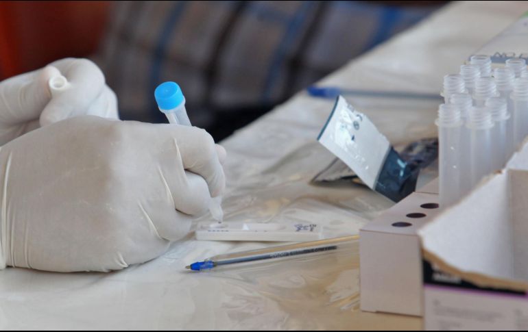 En las últimas cinco semanas, la mayor parte de los casos están presentes en los grupos de 18 a 29 años. EL INFORMADOR/ARCHIVO