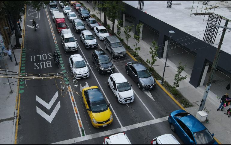 En el accidente estuvieron involucrados una automovilista y un policía de Guadalajara en moto. EL INFORMADOR/ARCHIVO