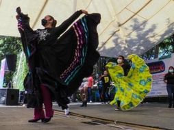 Los Semilleros Creativos son grupos de formación y creación artística gratuita con enfoque comunitario para niñas, niños y jóvenes, mientras que el Convite Cultural es una cartelera permanente de programación cultural en distintos puntos del país. CORTESÍA / SC Federal