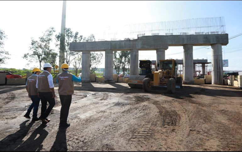 Salvador Zamora estuvo presente en el lugar de la obra. ESPECIAL