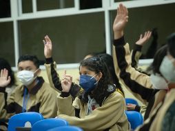 Delfina Gómez da la bienvenida al año escolar a más de 24 millones de niñas, niños, adolescentes y jóvenes así como más de 1.9 millones de docentes, directivos y personal administrativo. EFE / I. Esquivel