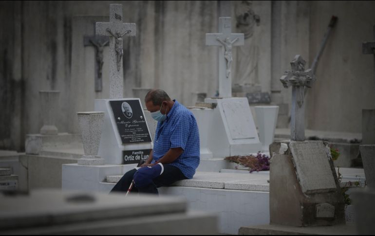El porcentaje más alto de las defunciones se presentó en las personas mayores de 64 años. EL INFORMADOR / ARCHIVO