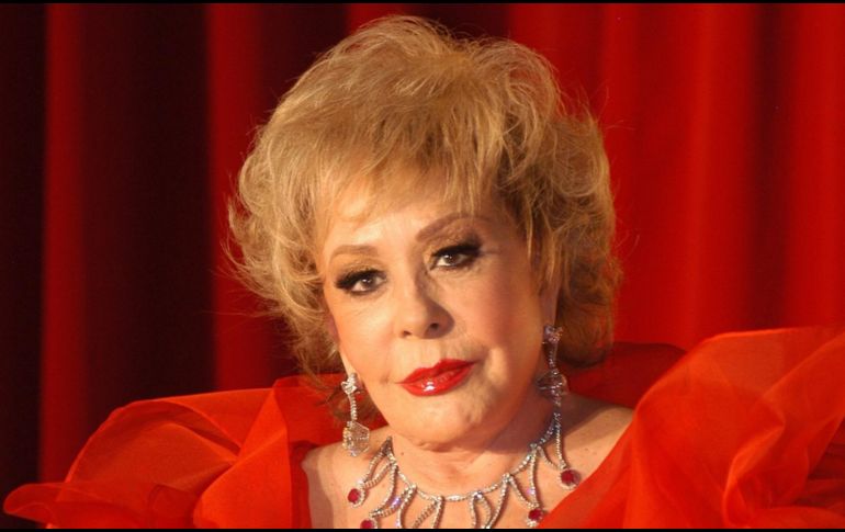 Varias figuras de la televisión acudieron para rendir honor, a quien honor merece. NTX / ARCHIVO