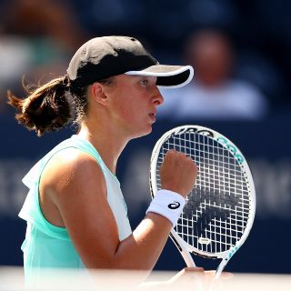 ¡Está en otro nivel! Swiatek luce imparable en la primera ronda del US Open