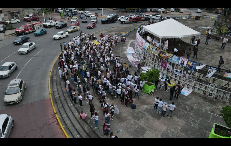 La Virgen de Zapopan arribó en manos de elementos de la Coordinación Municipal de Protección Civil y Bomberos de Guadalajara. EL INFORMADOR/A. Navarro