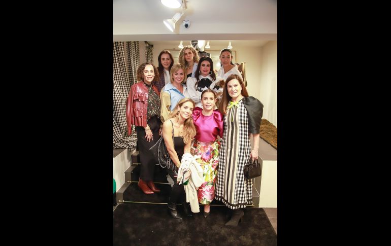 Karina González y amigas. GENTE BIEN JALISCO/Antonio Martínez