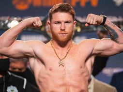 Saúl Álvarez volverá a subirse al ring en unas semanas para enfrentar su tercer duelo ante Gennady Golovkin, con quien confesó que el tema se ha vuelto personal. AP/ARCHIVO