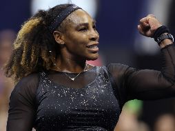 La llamada Reina del tenis, sacó fuerzas de donde pudo y para el tercer set pareció que volvía a ser por momentos la Serena Williams que a sus veintitantos años, volaba en las canchas. AFP/J. SQUIRE