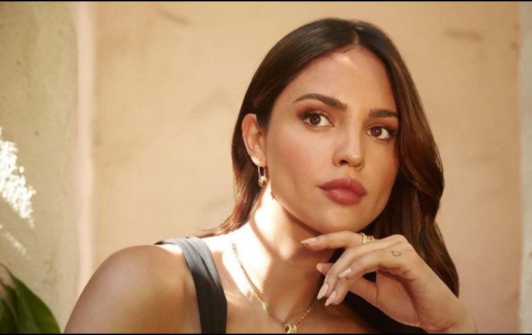 La actriz mexicana protagonizará La Máquina, a lado de Diego Luna y Gael García. Foto: Instagram/ @eizagonzalez