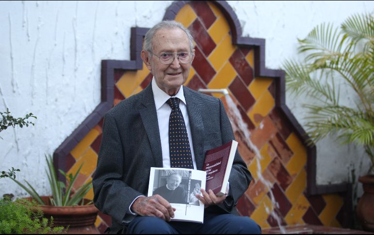 Amigos, familiares y otros invitados, se dieron cita a este conversatorio donde estuvo presente Leopoldo, así como sus colegas Carlos Petersen Farah, Pablo Robles Gómez, Jorge García Juárez, e Ignacio Vázquez Ceceña. EL INFORMADOR / A. Camacho