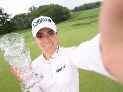 López arrancó el día con tres birdies en los primeros nueve hoyos, los cuales le dieron la motivación y la esperanza de que podría lograrlo. AFP/G. SHAMUS