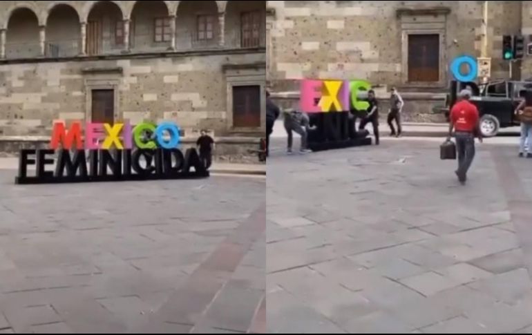 Policías del Estado retiraron el letrero. ESPECIAL