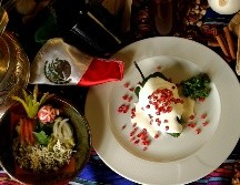 Visita los mejores lugares para comer chiles en nogada en la ciudad. ISTOCK/Gilberto Villasana