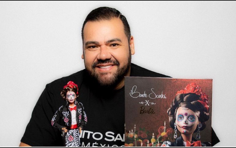 Esta Barbie que fue diseñada por el diseñador mexicano, quien decidió darle un toque muy significativo, pues aparecerá vestida con un típico traje charro, además del tradicional maquillaje de una catrina. INSTAGRAM / benitosantosoficial
