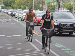 Ayer, este medio de comunicación observó que en unos 40 minutos al menos 28 ciclistas circularon por la vía exclusiva. EL INFORMADOR/A. Camacho