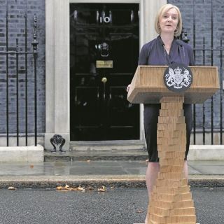 Reino Unido: Liz Truss promete plan para contener la crisis