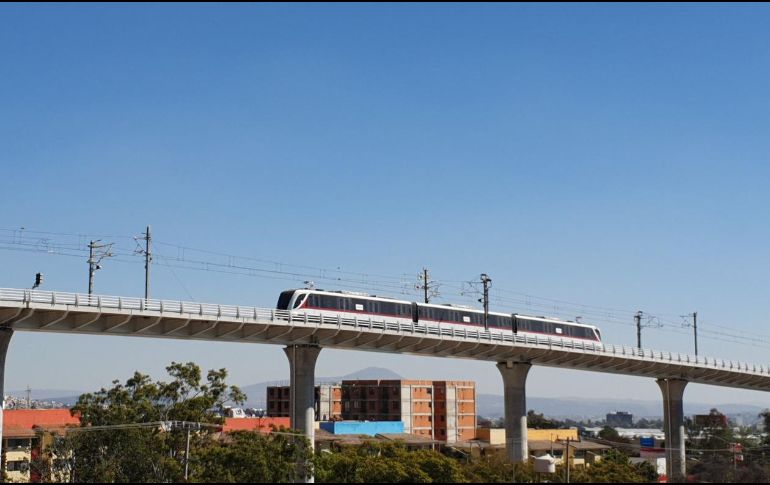 Esto ha causado un sinfín de quejas entre usuarios del tren ligero. EL INFORMADOR / ARCHIVO