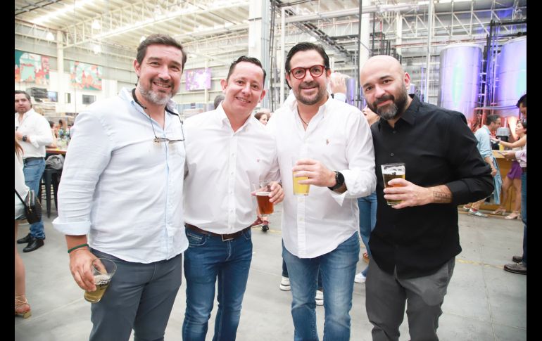 Alejandro Orozco, Michel Barbosa, Gabriel Salles y Israel Pérez. GENTE BIEN JALISCO/Antonio Martínez