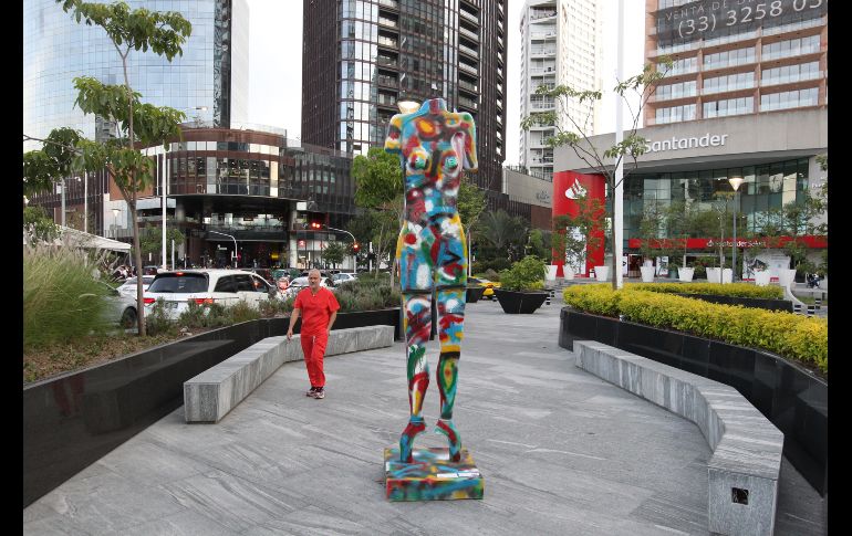 Ruta Escultórica tiene el objetivo de acercar el arte a la ciudadanía en espacios públicos y recintos emblemáticos de la ciudad y así fomentar y divulgar el quehacer escultórico que cada vez gana más terreno entre destacados y emergentes artistas. EL INFORMADOR / A. Camacho