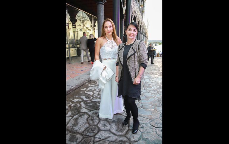 Roxana Walker y Sonia de la Garza. GENTE BIEN JALISCO/ Antonio Martínez