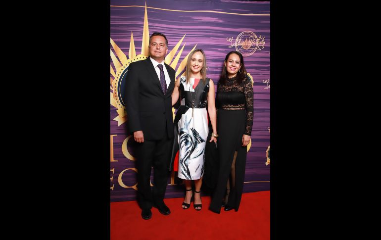 Raúl Fernández, Karina Salcedo y Julie García. GENTE BIEN JALISCO/ Antonio Martínez