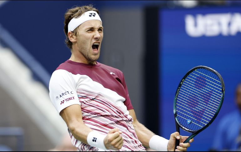 Casper tiene la posibilidad de convertirse en el número uno del mundo, pero por ahora tendrá que esperar para conocer a su nuevo rival. AFP / S. Stier