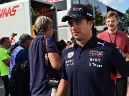 Al RB18 de Sergio Pérez se le penalizará por cambios en su motor y hoy buscará minimizar el daño. AFP/M. Medina