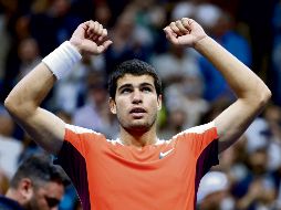 La victoria en el US Open daría a Carlos Alcaraz su primer título y el número uno de la ATP. AFP/K. Betancurt
