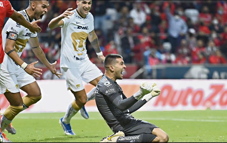 Julio González pintaba para ser el villano del partido y terminó como héroe. IMAGO7