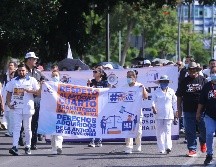 Este lunes, burócratas se manifestaron en el Centro de Guadalajara en rechazo a la reforma al Ipejal. EL INFORMADOR / C. Zepeda