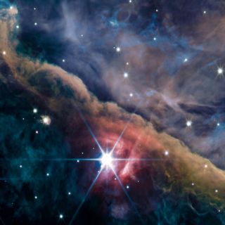Telescopio Webb captura imágenes "impresionantes" de la nebulosa de Orión