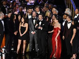 Jason Sudeikis, tras saber que “Ted Lasso” se coronó como mejor serie de comedia, dijo: “Este programa es sobre las mentiras y las verdades, sobre lo bueno y lo malo, y nuestras respuestas a todo esto. Nos vemos en la temporada tres”. AFP / T. Fallon