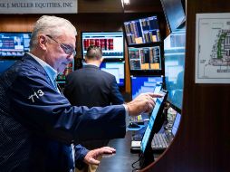 Los mercados accionarios alrededor del mundo se vieron perjudicados luego de que se dio a conocer la cifra de inflación para Estados Unidos que subió 8.3% en el pasado mes de agosto. AP/C. Crow