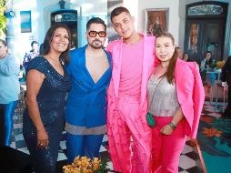 Vicenta Torres, Diego Chirino, Luis Torres y Julie Van. GENTE BIEN JALISCO/Antonio Martínez