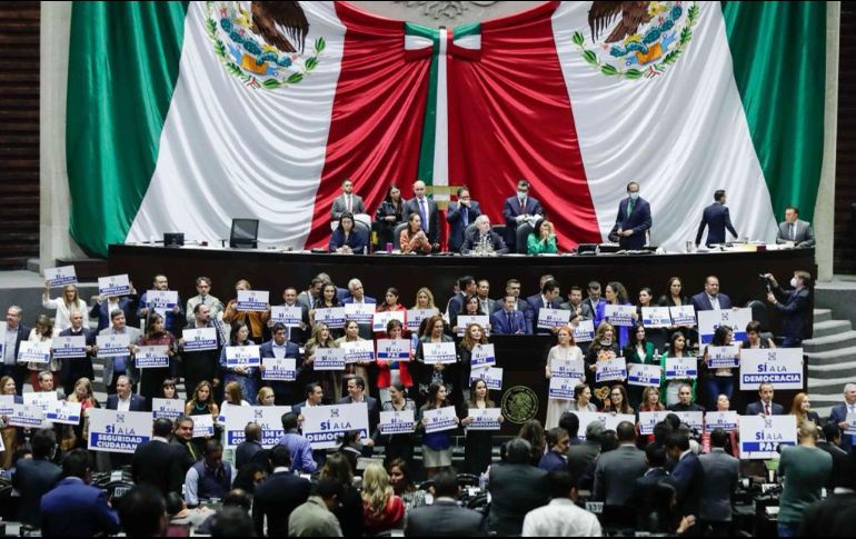 La Cámara de diputados avaló en lo general la reforma para mantener al Ejército en las calles hasta 2029. SUN/ARCHIVO