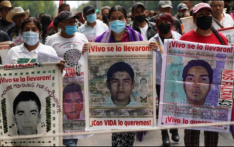 Hasta el momento, familiares de los normalistas desconocen cuál es el delito por el cual está siendo acusado el general. AP/M. Ugarte